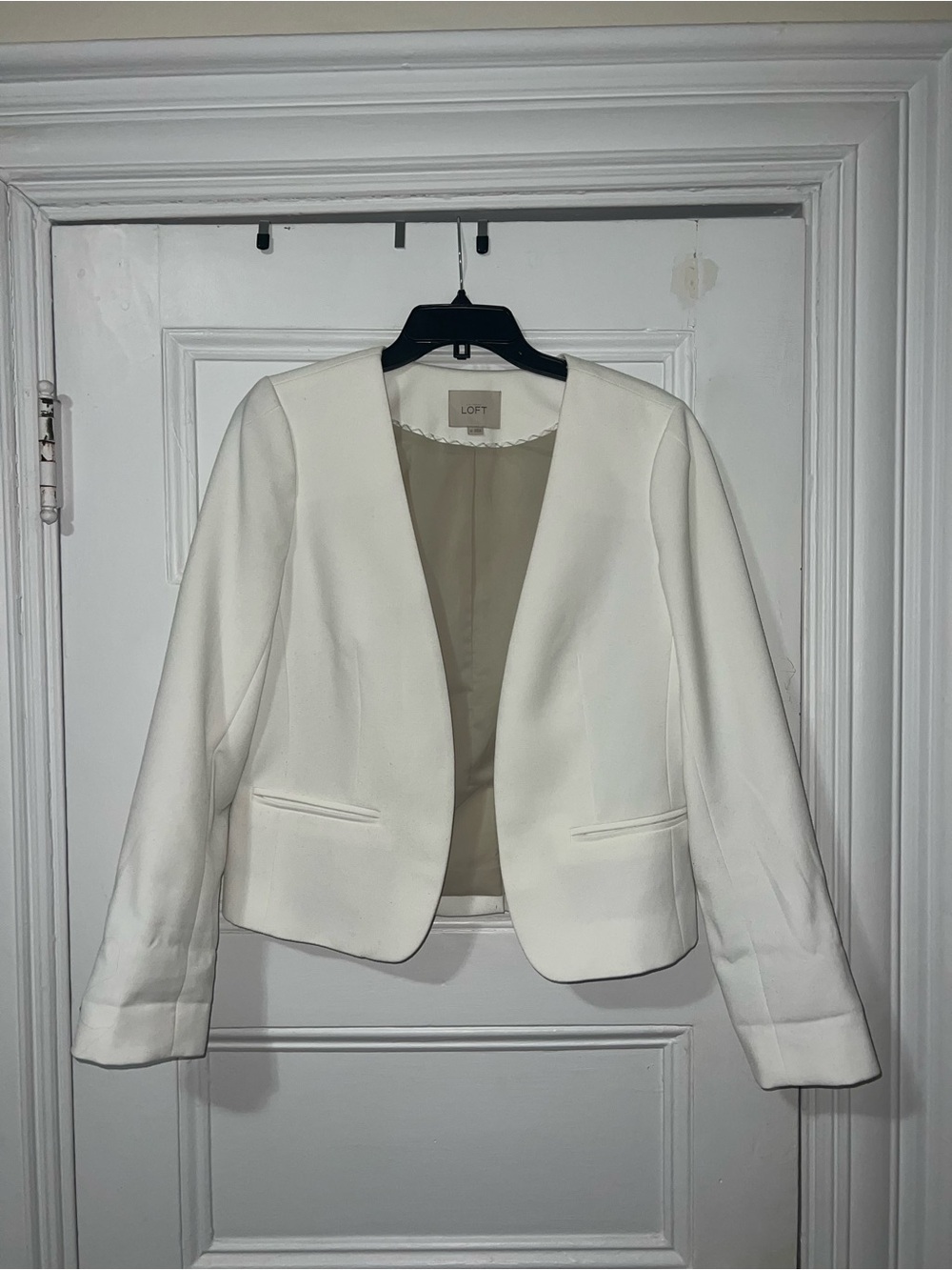LOFT Cream Open-Front Collarless Blazer